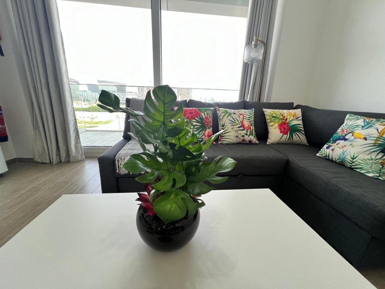 Yas Island Mayan Junior 1b 2 Apartment *